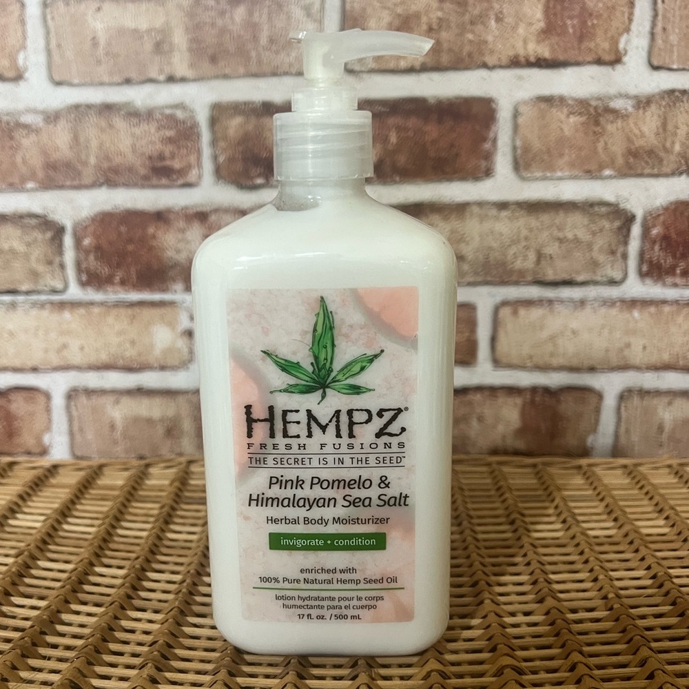 Hempz Pink Pomelo & Himalayan Sea Salt Herbal Body Moisturizer